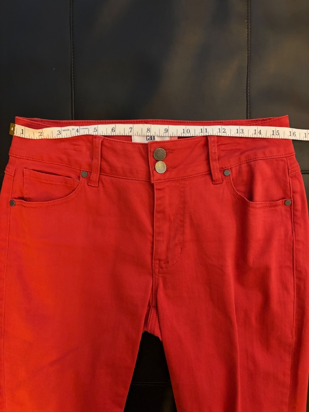 CABI Women’s Red Hi-Low Crop Skinny Jeans in size 6 - Picture 4 of 4
